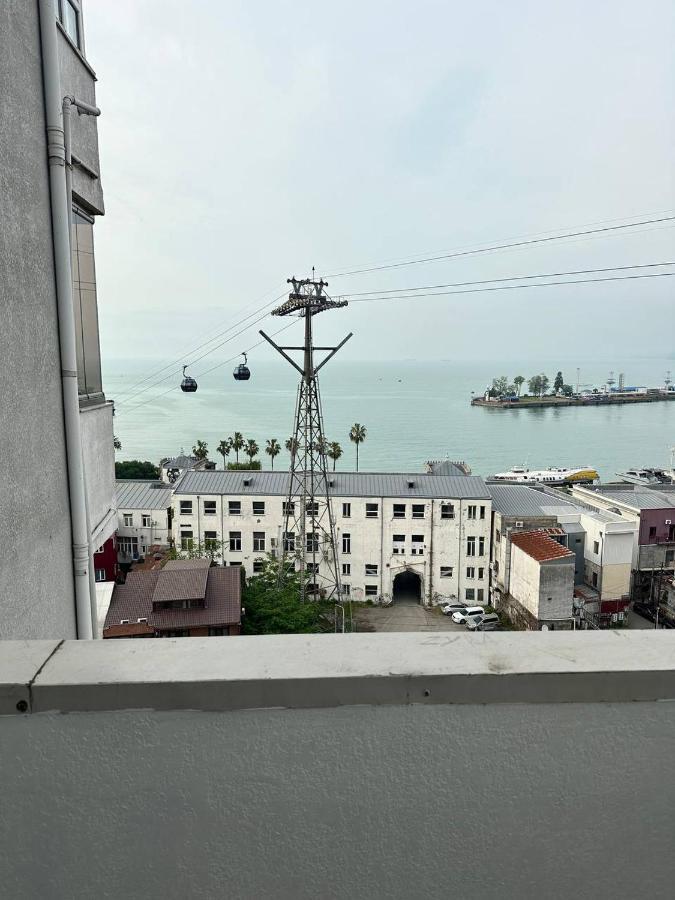 Apartment 7 Batumi Luaran gambar